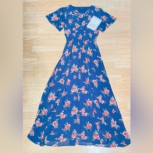 Sz M Eclipse Flowy Floral Maxi Dress